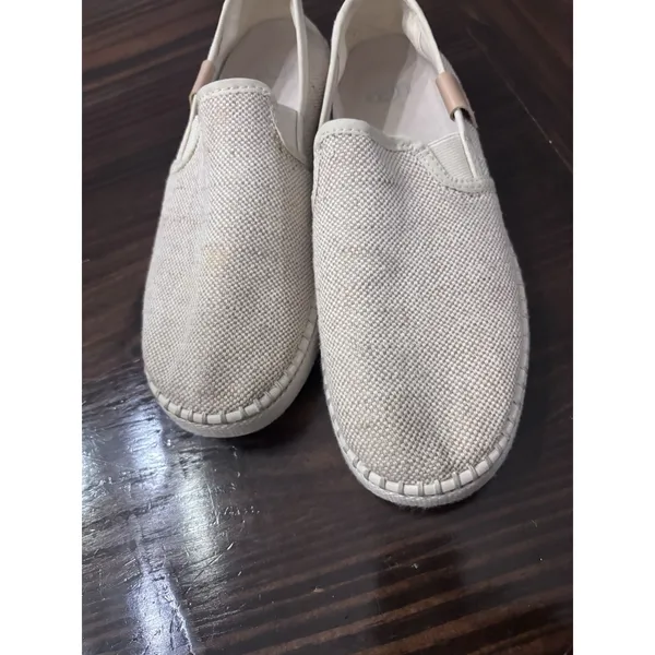 UGG® Women's Luciah Espadrille Flat Slip On Flat Sneakers Shoes. Size 7.5 - Image 2