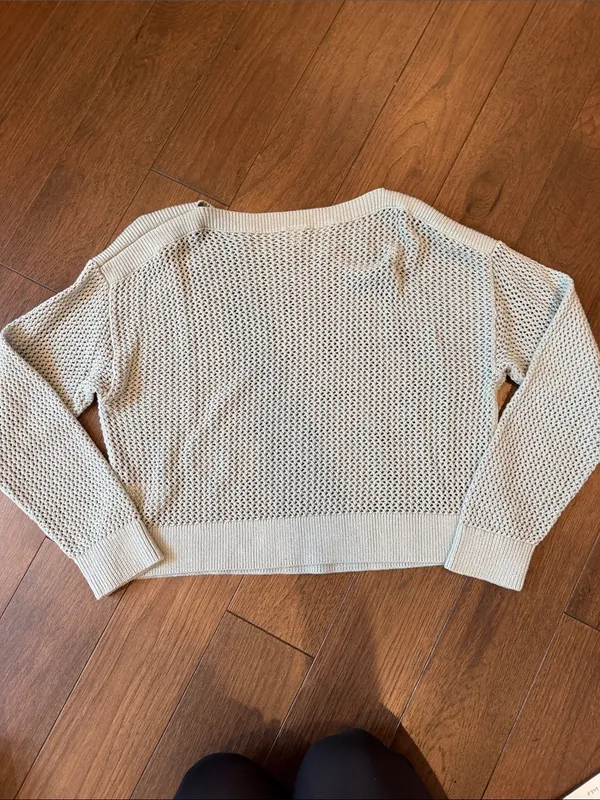 Old Navy Sage Green Open-Knit Crewneck Sweater Size Small - P303 - Image 6