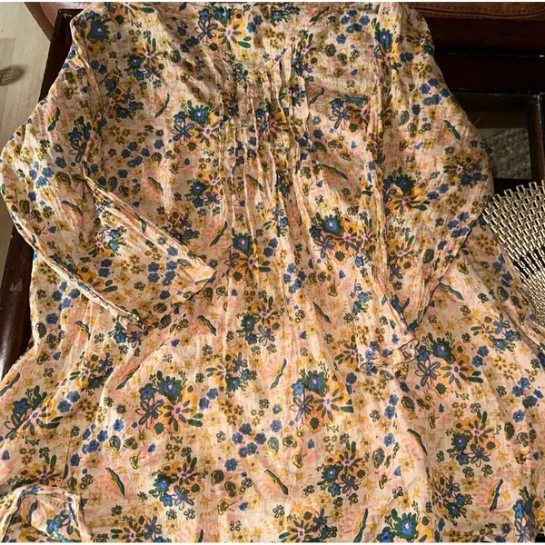 Natural life floral top - Image 3