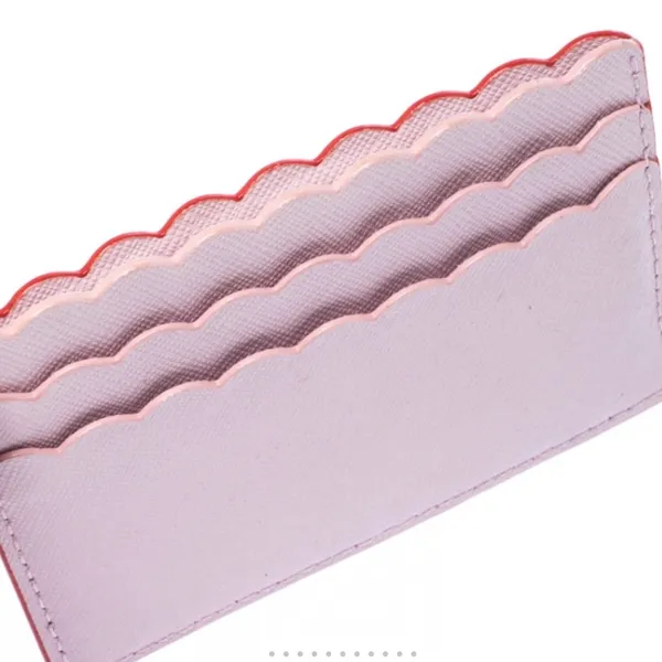 Kate Spade Coral and Pink Morris Lane Leather Card Holder with Scalloped Edge - Image 4