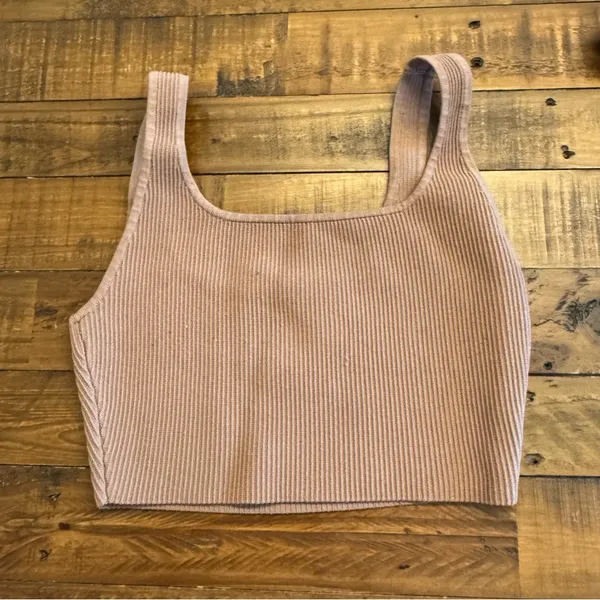 ARITZIA | BABATON Sculpt Knit Squareneck‎ Cropped Tank - Image 2