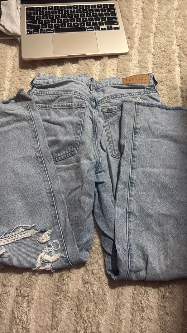 PacSun High-Rise Ripped Jeans - Image 5