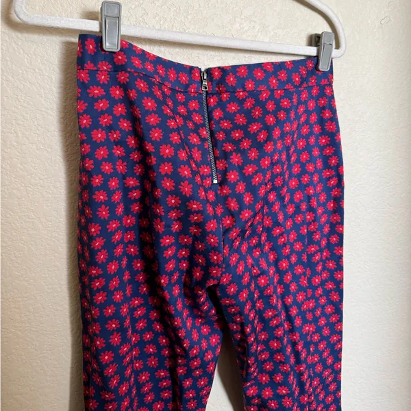 Alice + Olivia‎ Michiko Pintuck Crop Floral Pants Size 2 - Image 5