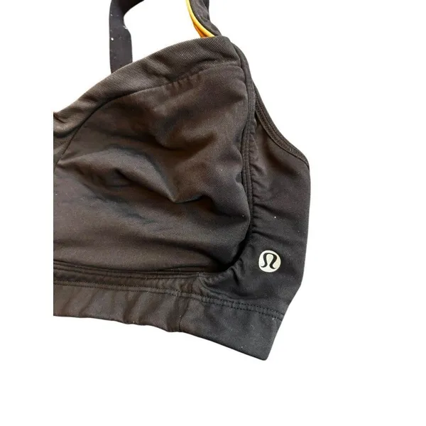 Lululemon Black Sports Bra Size 36DD Lightly Padded Adjustable Straps Hook Closu - Image 5