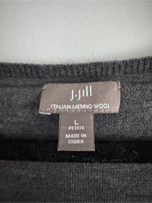 J. Jill Classic Merino Wool V-Neck Sweater in Gray - Image 3