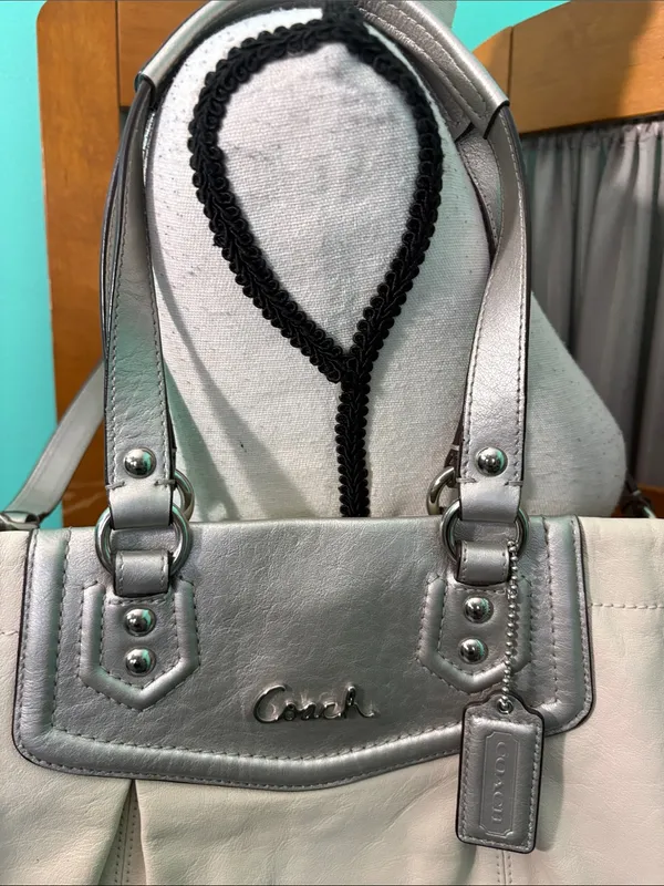 Coach Ivory Leather Tote with Silver Accents - Image 2