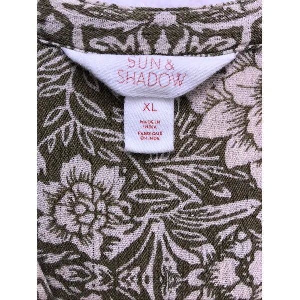 Sun‎ & Shadow Floral Blouse Womens XL Olive Green Boho Crochet Trim - Image 2