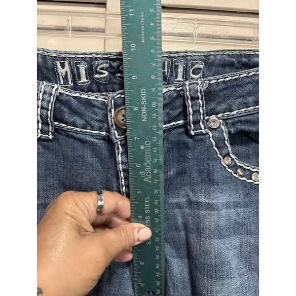 Miss Chic Size 11 Junior's Capri Jeans Rhinestones Embroidered Studded - Image 2