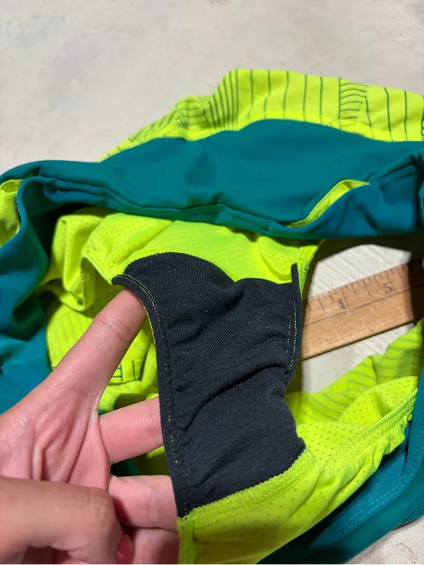 Brooks Neon Lime Running Shorts with Teal Waistband - Image 8
