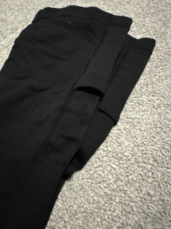 Black OQQ Amazon workout shorts  - Image 4