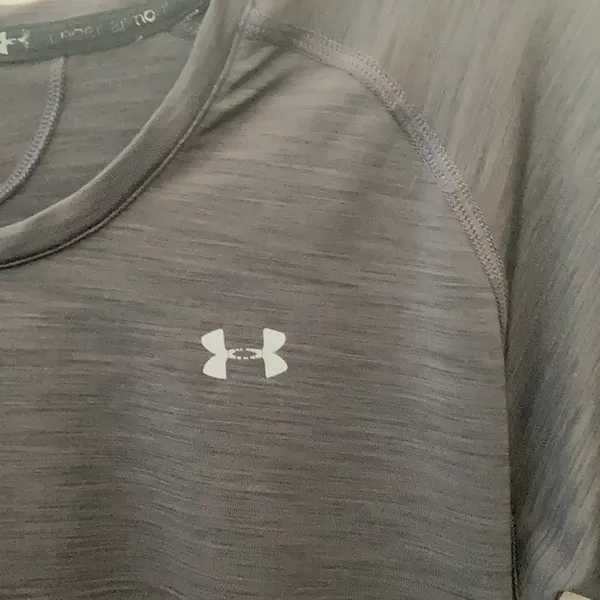 FINAL MARKDOWN Ladies under armour top xs - Image 2