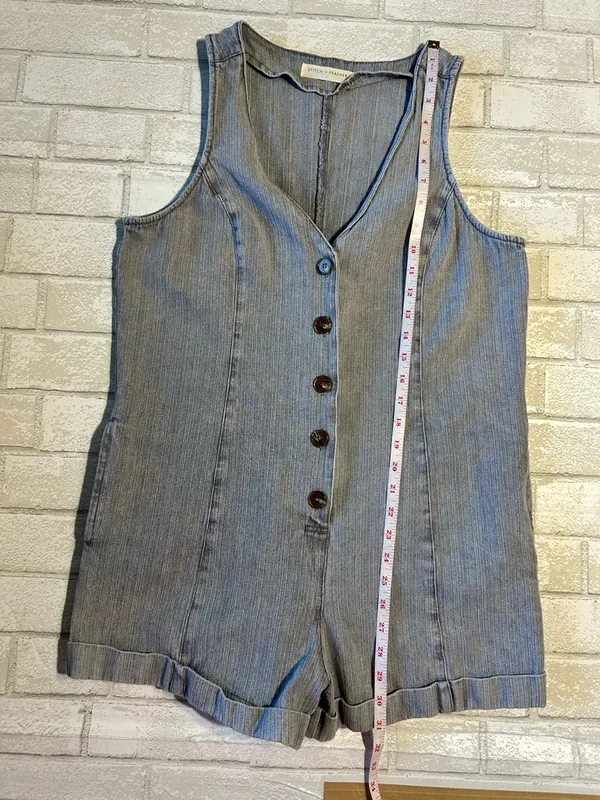 Stitch & Feather Light Blue Denim Romper Size L - Image 5