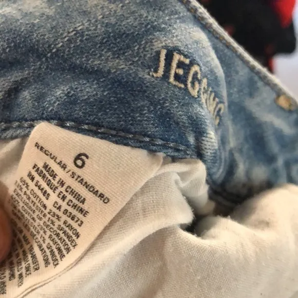 American eagle super stretch destroyed Jegging - Image 7