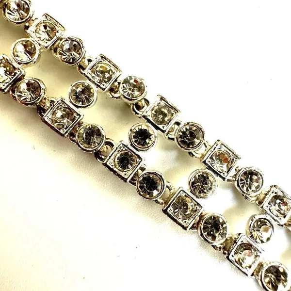 Silver tone rhinestone bracelet - Image 9
