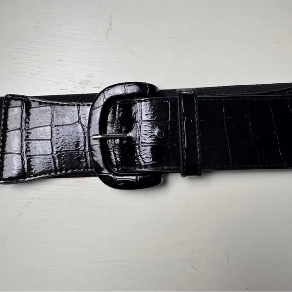 Black Croc-Embossed Stretch Buckle BeltFashion Accessory Sz S - Image 9
