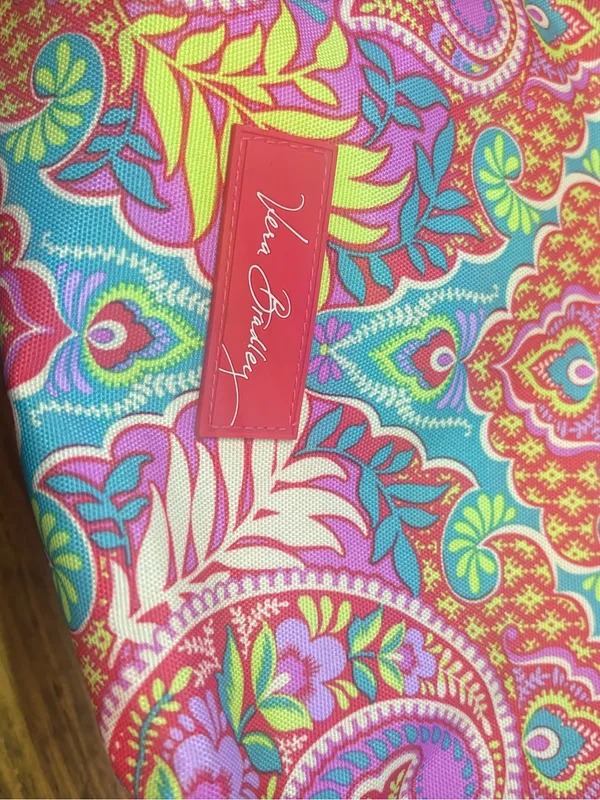 Vera Bradley pouch - Image 4