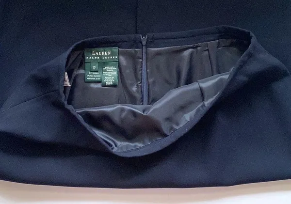 Ralph Lauren Lauren wool navy blue pencil skirt, size 12 - Image 2