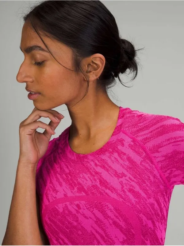 Lululemon Swiftly Tech Short Sleeve 2.0 Pink Yoga Pilates Outdoor Gym Training 4 - Image 4