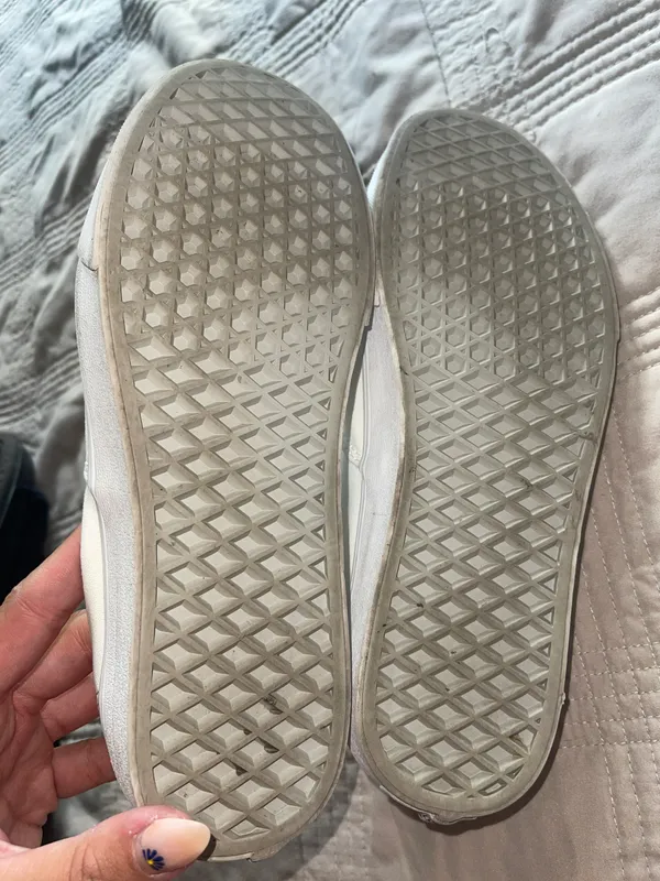 vans - Image 4