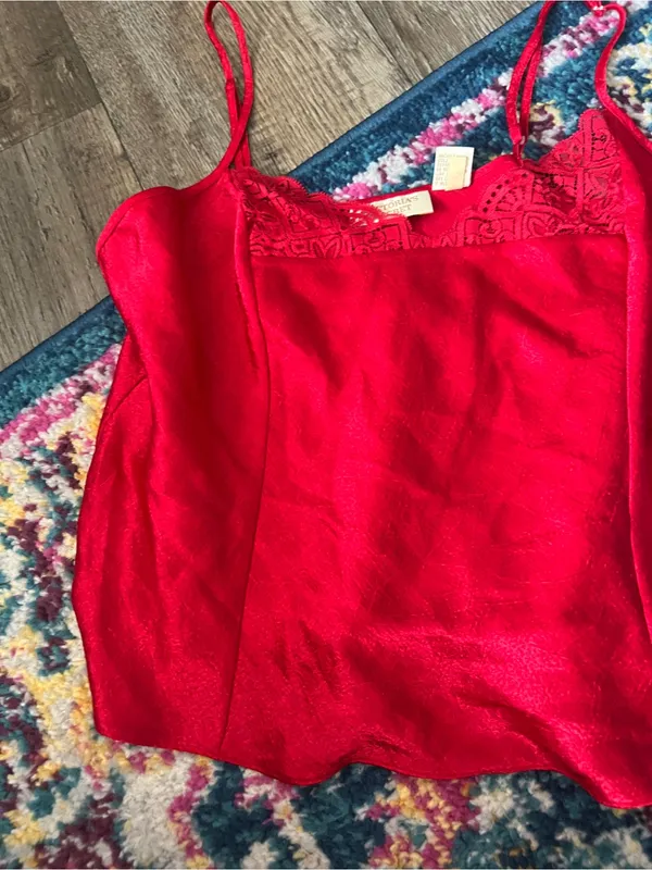 Victoria's Secret Red Satin Lace-Trim Cami Top size M - Image 4