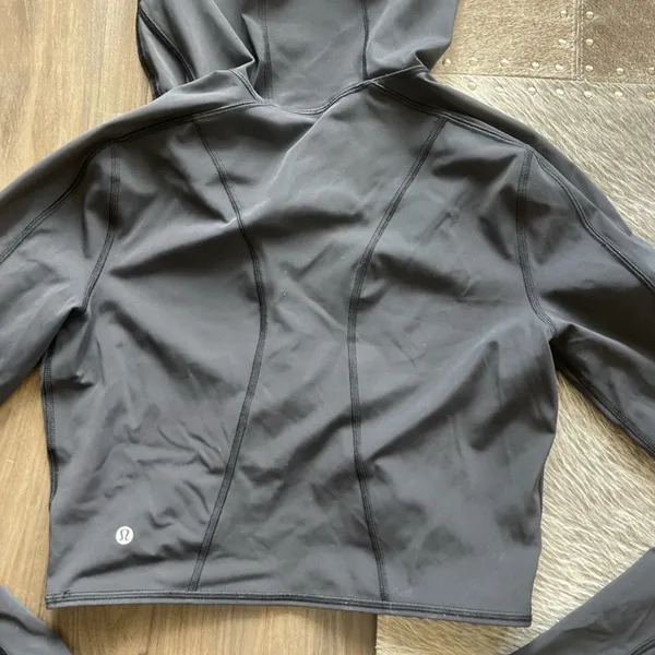 Lululemon cropped half zip athletic hoodie In Black - Image 12