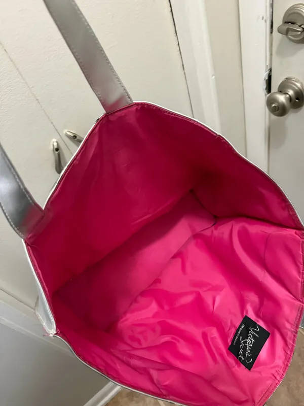 Victoria's Secret Vinyl Supermodel Tote- Heidi Klum Rare - Image 3