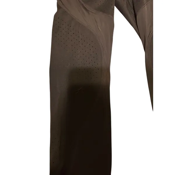 Lululemon Black Workout Leggings‎ Size 4 Activewear Athleisure Perforated - Image 2