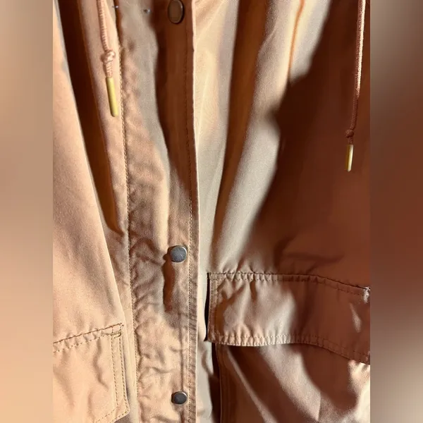 Uniqlo Tan Utility Jacket w hood, zip snaps pockets outdoor rugged lightweight - Image 6