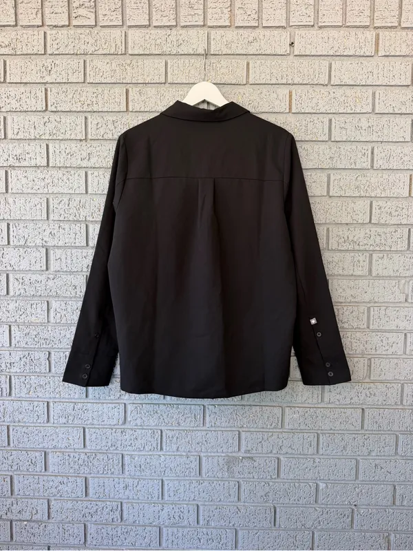 NWT Figs Nala Long Sleeve Polo Top Black Women’s Size Medium - Image 5