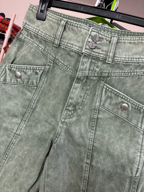 BDG Urban Outfitters Jeans Size 26 Yoke Straight - Image 3