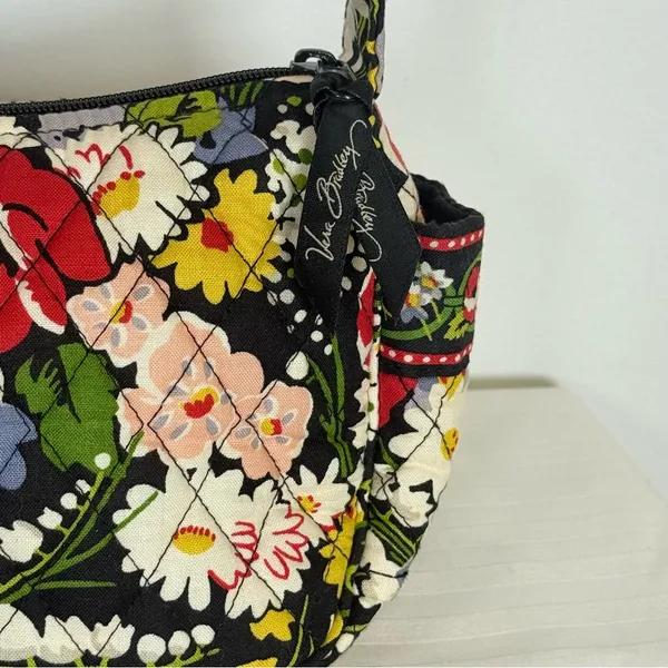 Vera Bradley ‘Poppy Fields’ Shoulder Bag Vibrant Floral Design Quilted Cotton - Image 10