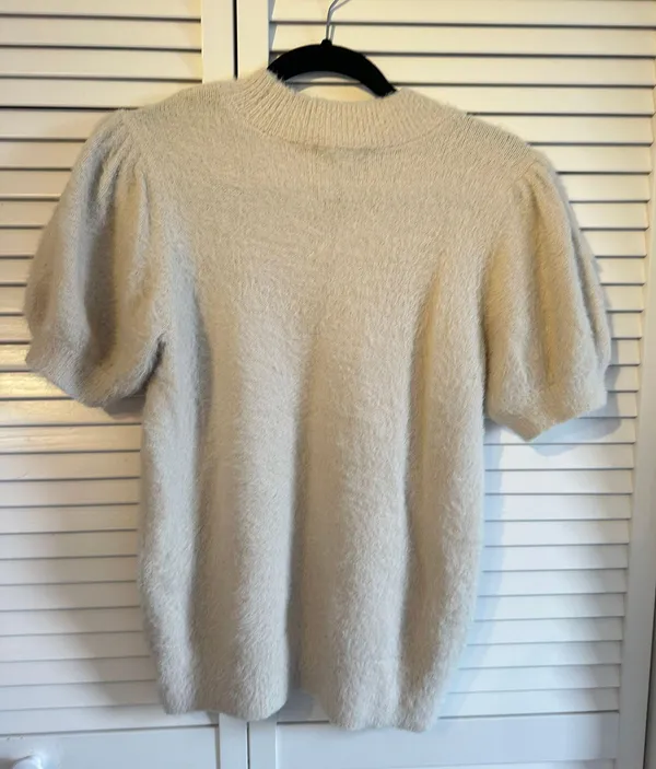Cream Short Sleeve Sweater - Image 4