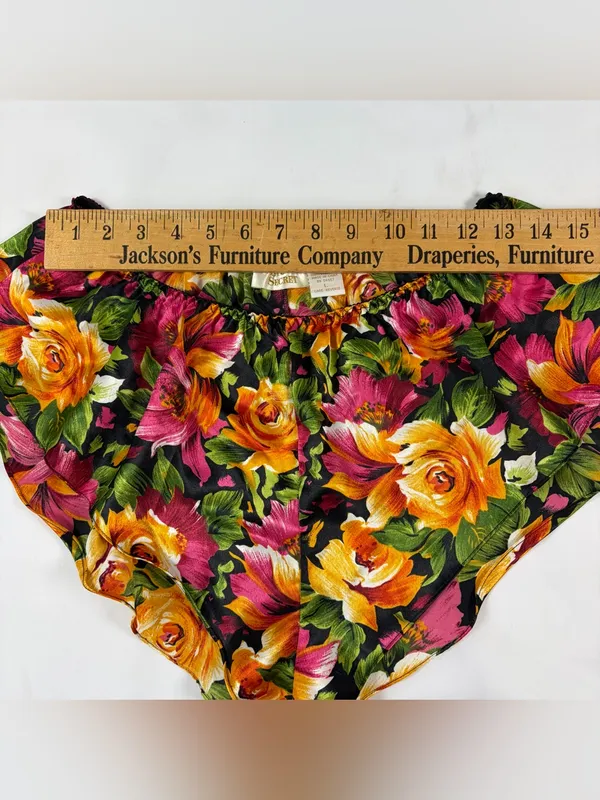 Vintage Gold Label Victoria's Secret Lingerie Floral Shorts Women's Size Large - Image 3
