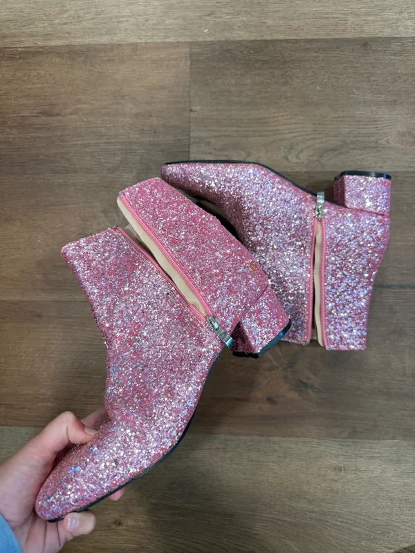 Sparkly Pink Boots Size 7 - Image 4