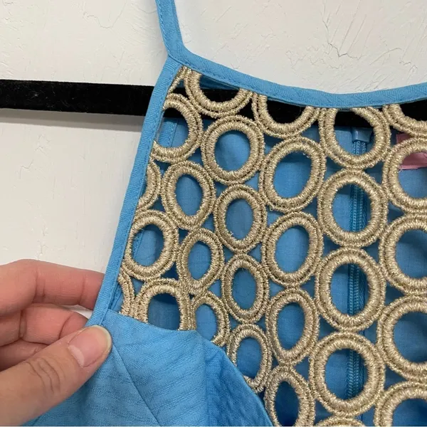 Lilly Pulitzer Blue Halter Mini Dress Gold Cut Out Accent Womens 2 Crochet Beach - Image 5