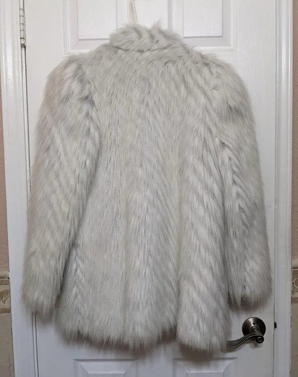 Faux Coat White Size L - Image 2
