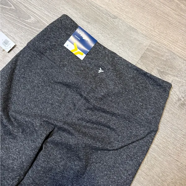•Old Navy• High Rise Leggings - Image 6