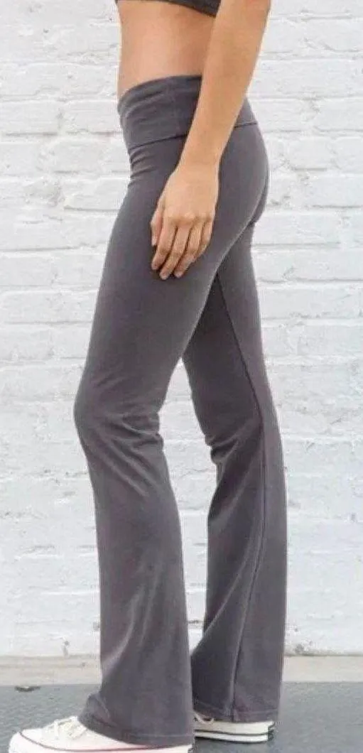 Brandy Melville Black Wide Leg Pant - Image 5