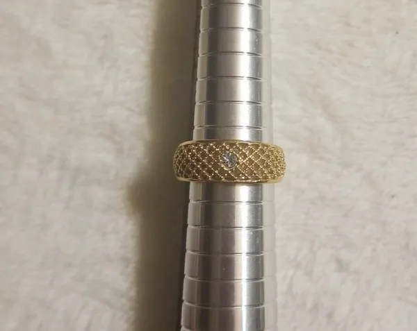 Vintage Avon Band Ring Gold Size 8 - Image 2