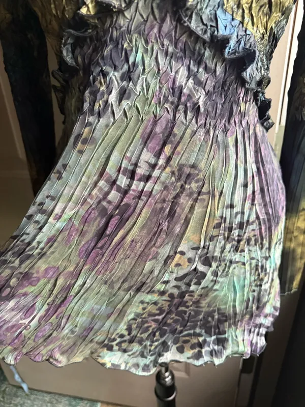 Vintage Y2K Alberto Makali satin pleated rhinestone animal print top, size large - Image 2