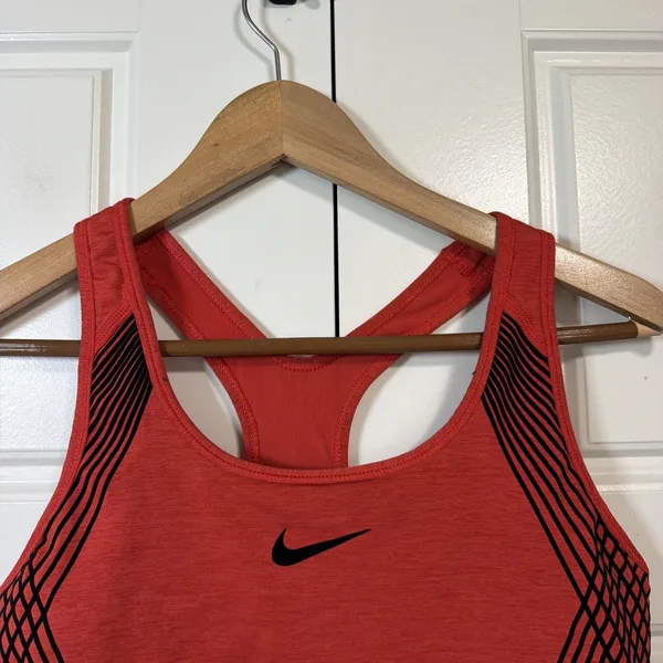 Nike Sports Bra Women Medium Red Black Graphic Racerback Activewear - Image 3