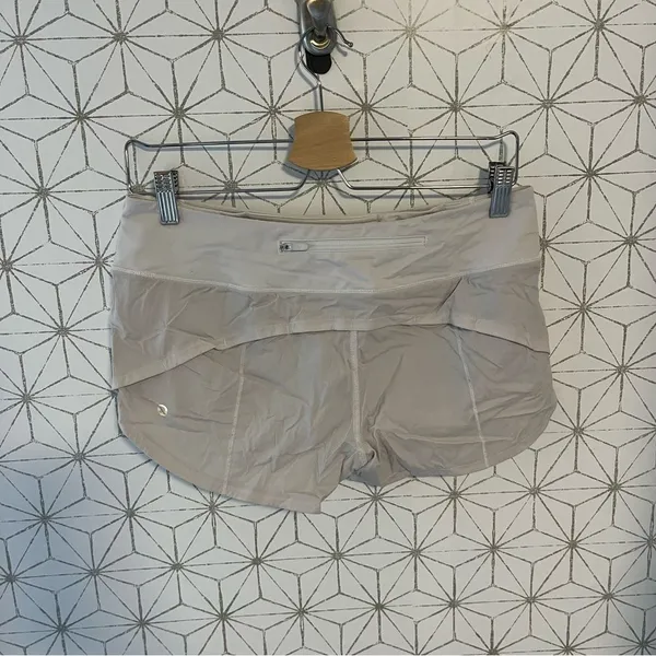 Lululemon Speed Up Short *2.5"
White - Image 5