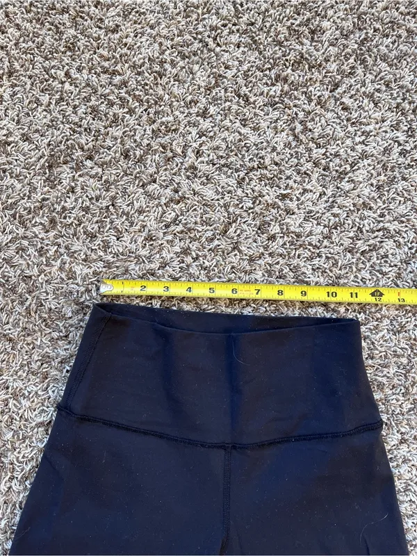 Lululemon Align 24 Inch Inseam Leggings - Image 9