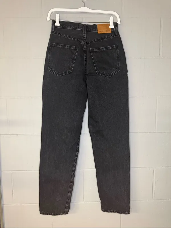 Aritzia Denim Forum The BF High Rise Loose 28L in Black Women’s Size 24 Cotton - Image 3