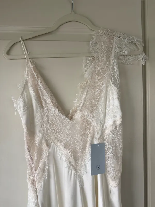 Anthropologie White Satin Bridal Dress - Image 7
