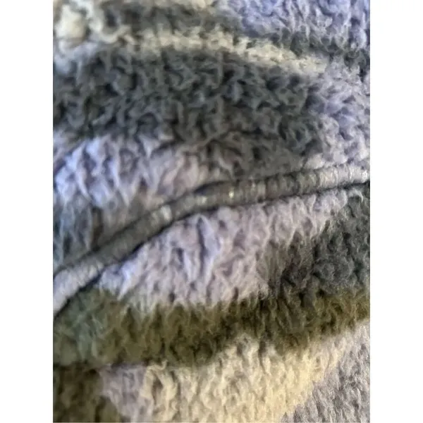 Zenana camo Vest Hooded Hoodie Soft Fuzzy Faux Sherpa Fleece size Small (4488) - Image 3