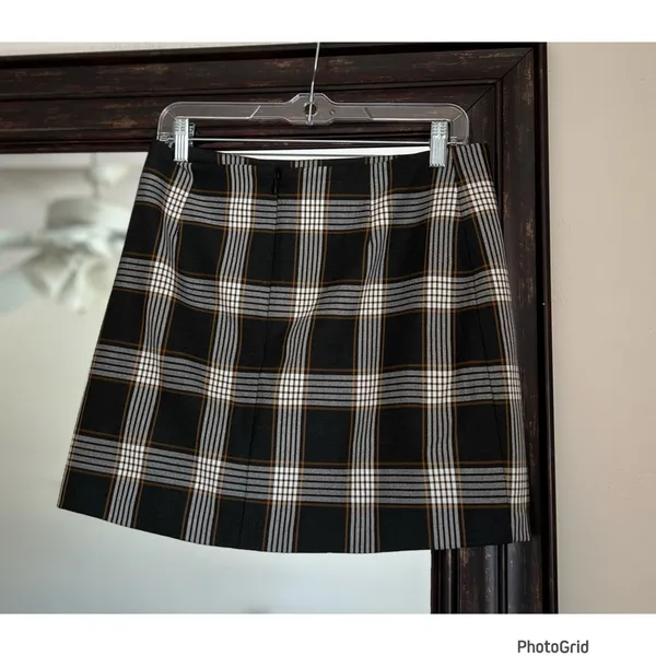Aritzia Sunday Best Mandy Plaid Fall preppy Skirt size 10 - Image 3