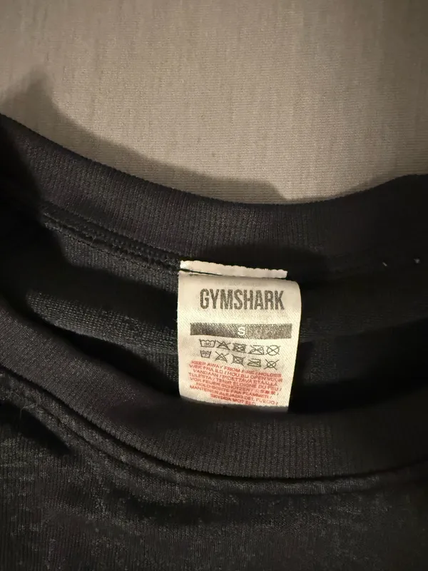 Gymshark Crop Top - Image 2