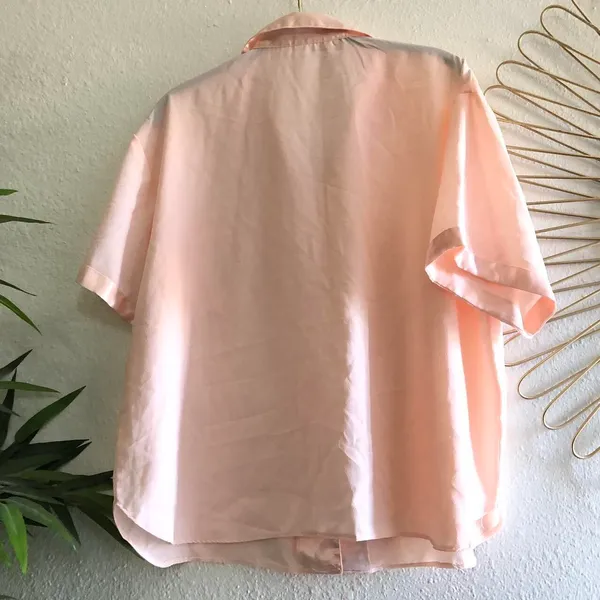 Pink lightweight button up down short sleeve collared shirt with front pocket and embroidery - Image 2