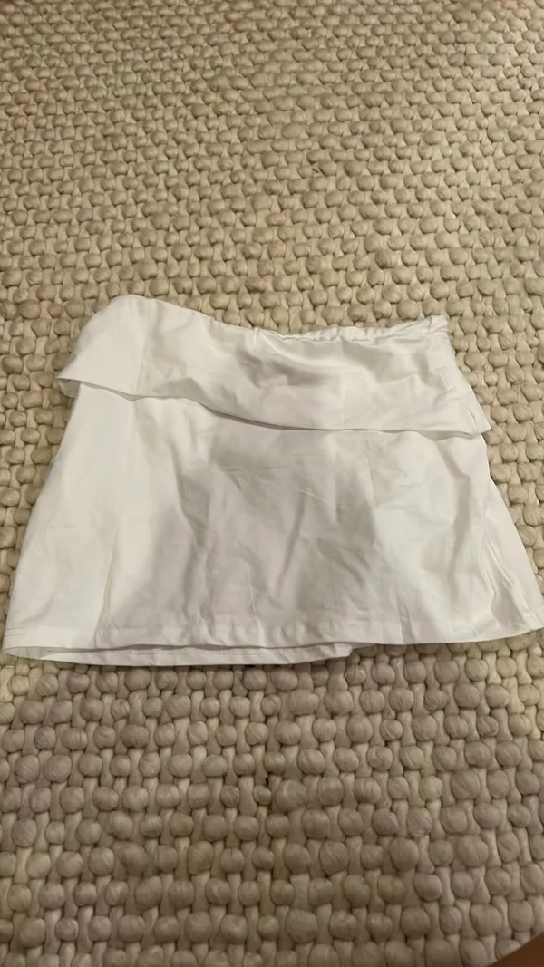 White Amazon Fold Over Skirt - Image 2